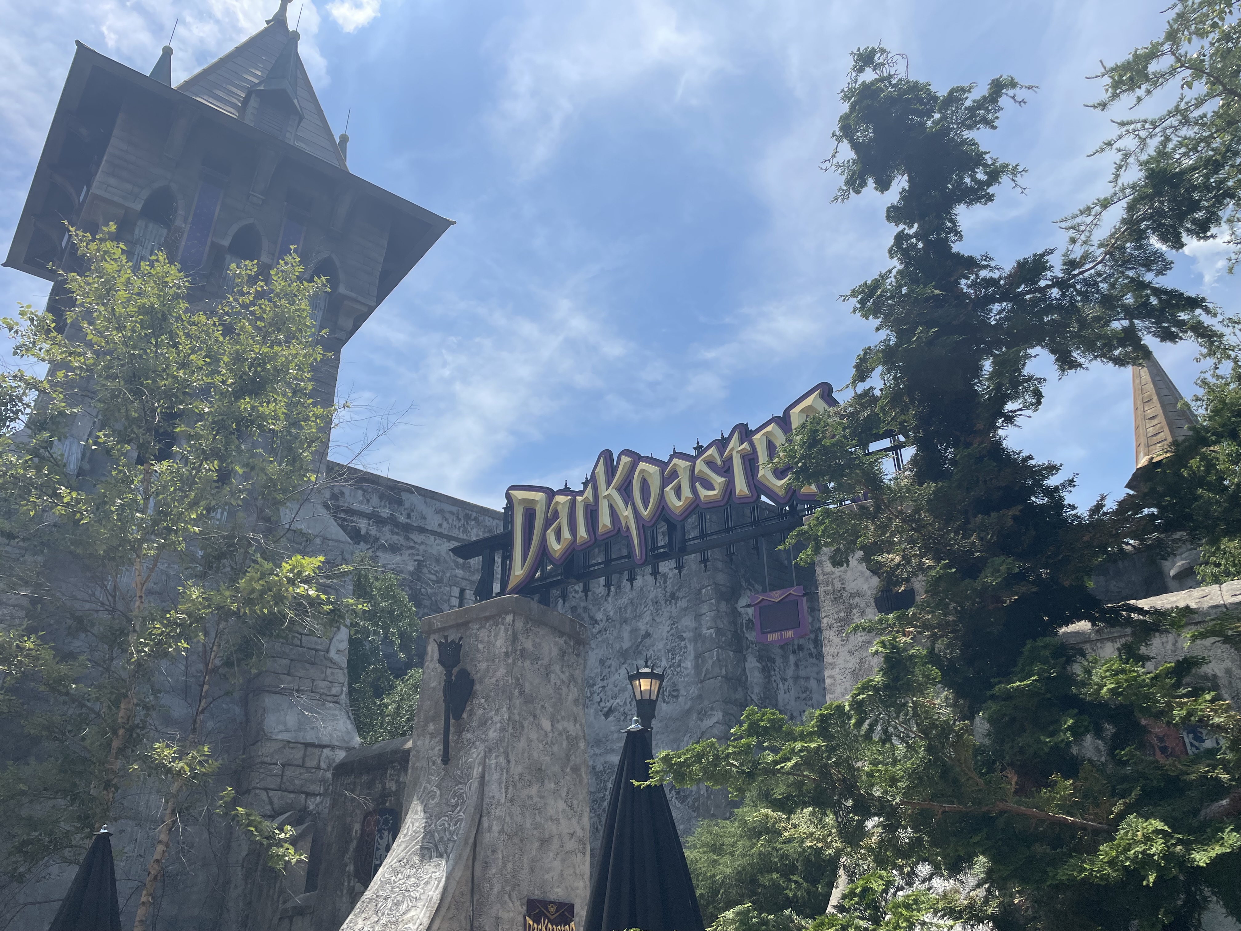 DarKoaster and its closed state